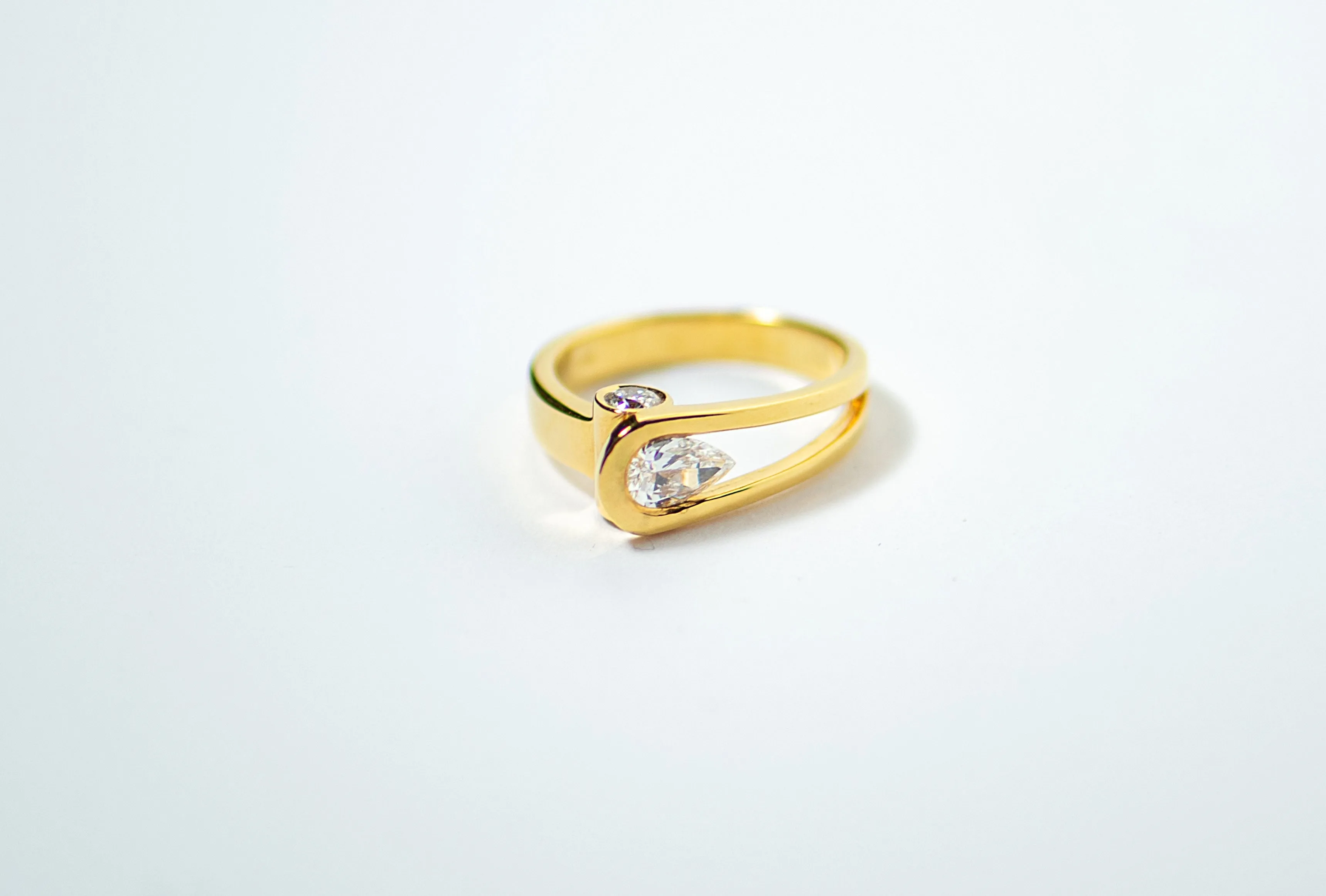 "Zarina" Ring